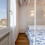 Apartment Clock's 2 Bedrooms & 2 Bathrooms & Big Terrace Lido di Venezia