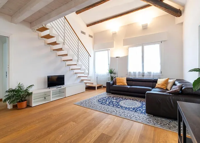 Clock's 2 Bedrooms & 2 Bathrooms & Big Terrace Lejlighed *