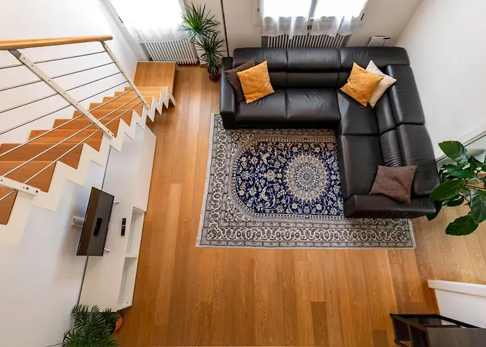 Clock's 2 Bedrooms & 2 Bathrooms & Big Terrace Daire