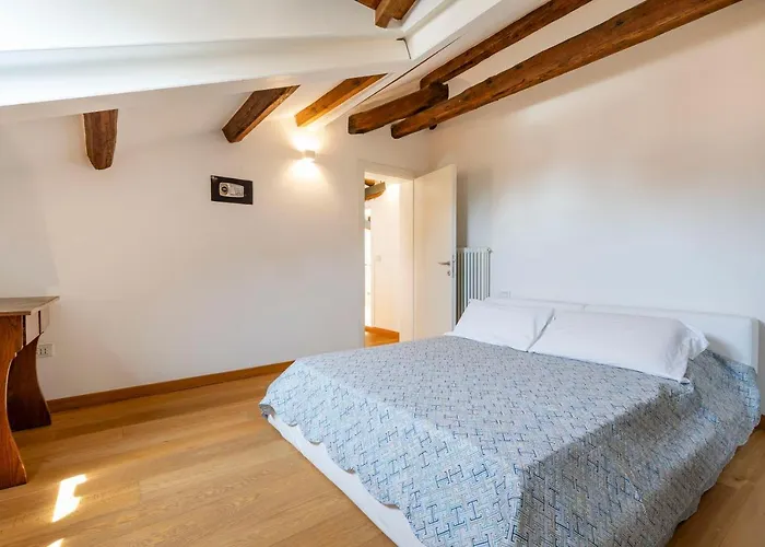 Clock's 2 Bedrooms & 2 Bathrooms & Big Terrace Lejlighed Venedigs Lido