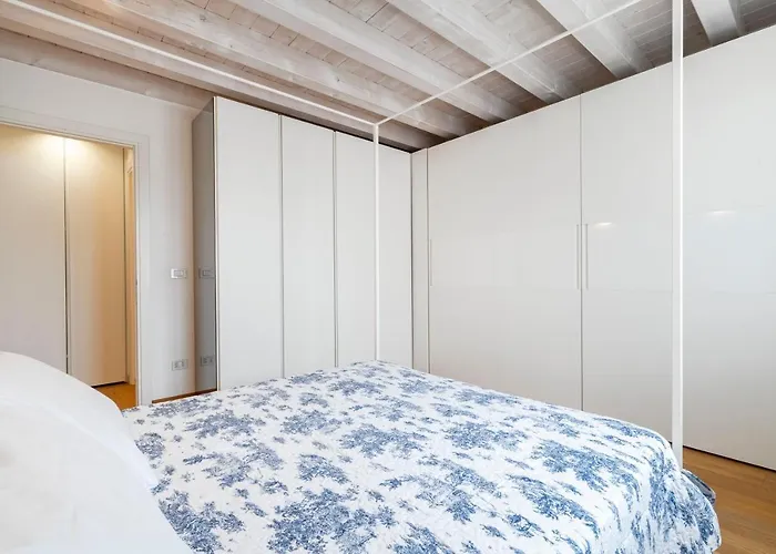 Clock's 2 Bedrooms & 2 Bathrooms & Big Terrace *